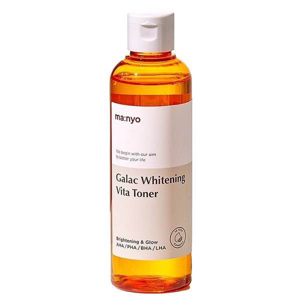 Manyo Мультивитаминный тонер с кислотами для тусклой кожи лица Galac Whitening Vita Toner, 210 мл (Manyo, Galactomy), Galactomy
Manyo Мультивитаминный тонер с кислотами для тусклой кожи лица Galac Whitening Vita Toner, 210 мл (Manyo, Galactomy), Galactomy