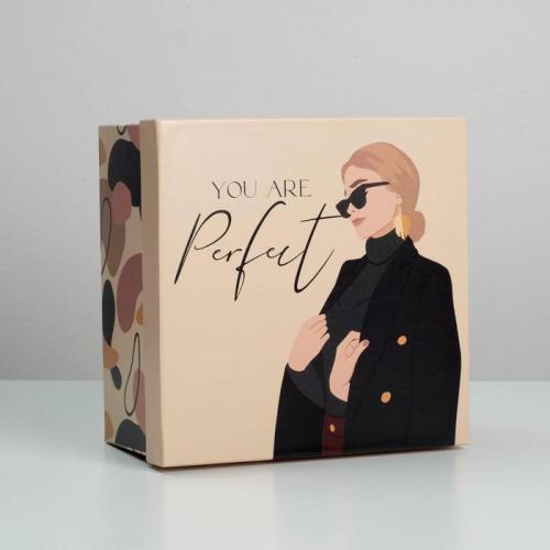 Коробка подарочная квадратная Girl 22 × 22 × 12 см (Подарочная упаковка, Коробки), фото-5