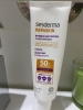 Фото-отзыв Сесдерма Cолнцезащитное сверхлегкое cредство SPF 50, 50 мл (Sesderma, Repaskin), автор Анна