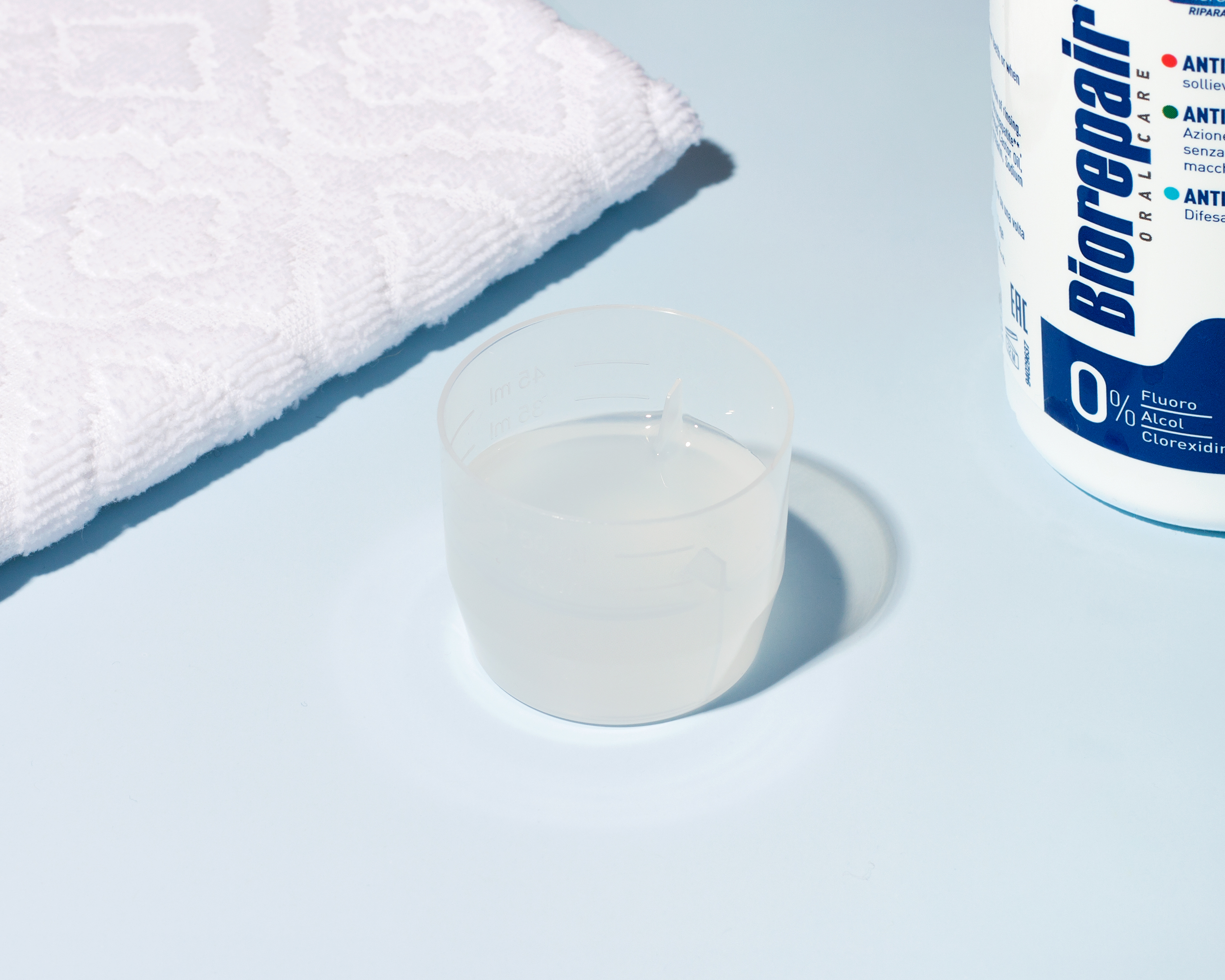 Антибактериальный ополаскиватель для полости рта Biorepair Antibacterial Mouthwash, фото 2