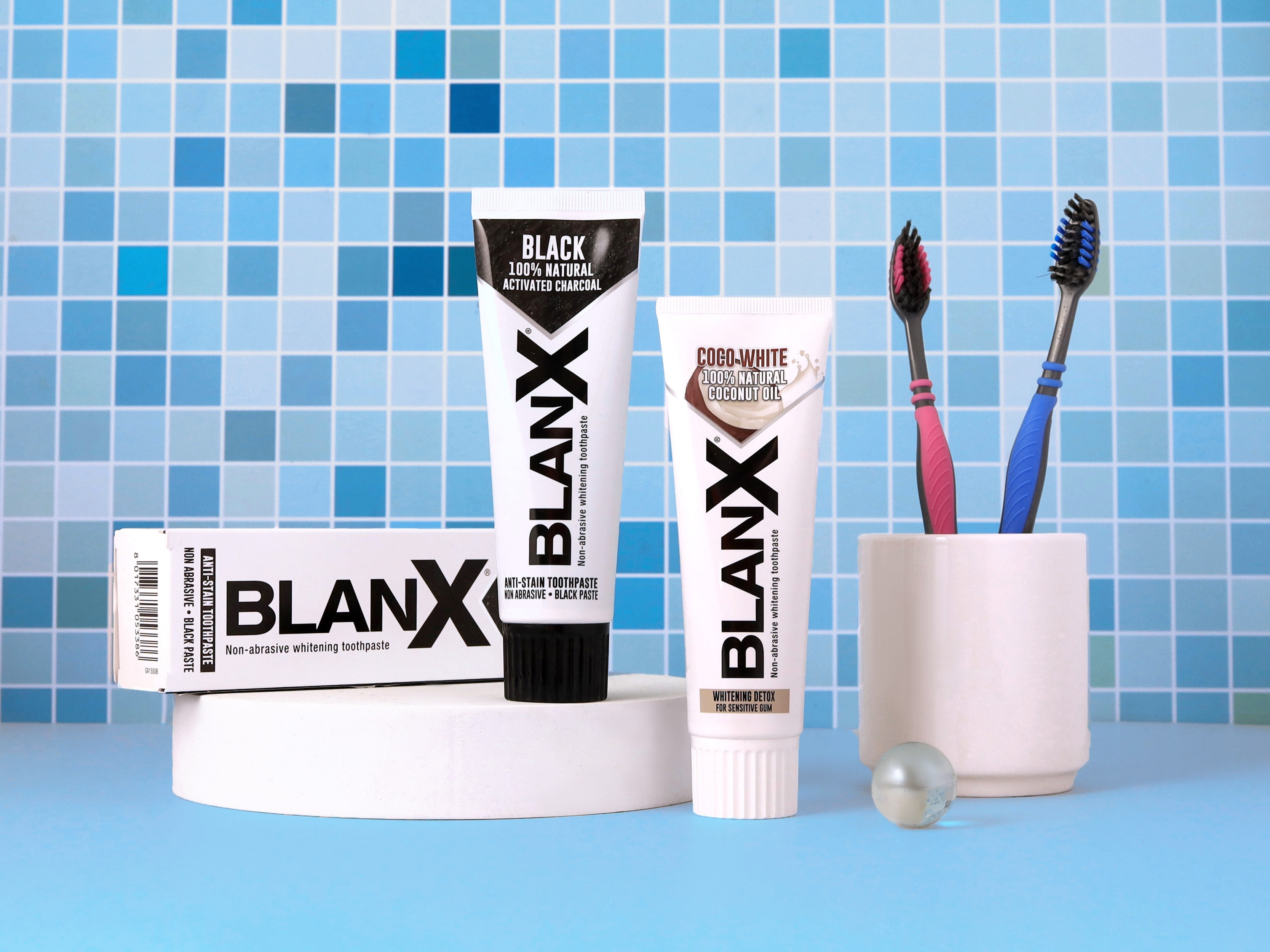 Осветляющие зубные пасты Blanx
