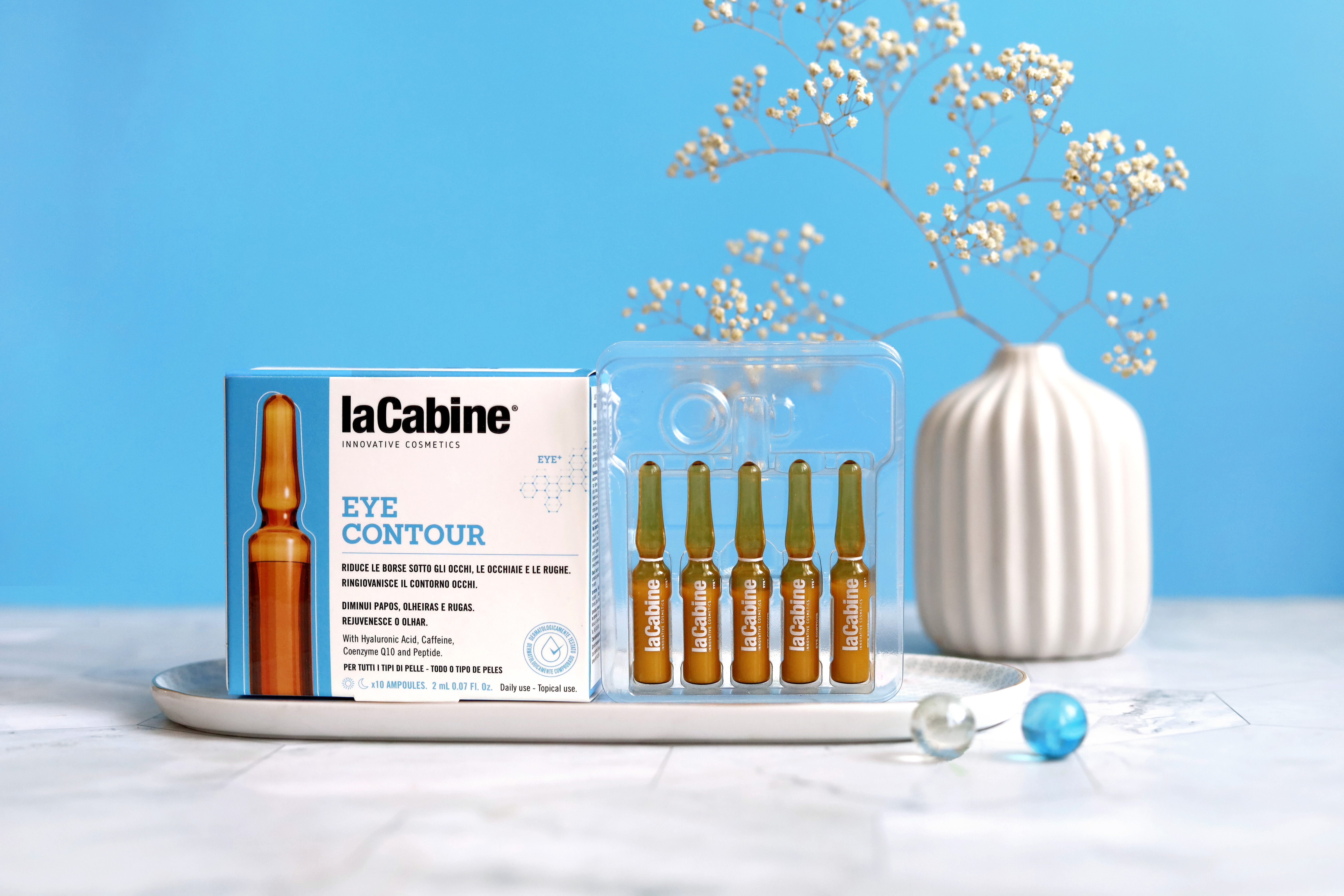 Концентрированная сыворотка в ампулах для контура век La Cabine