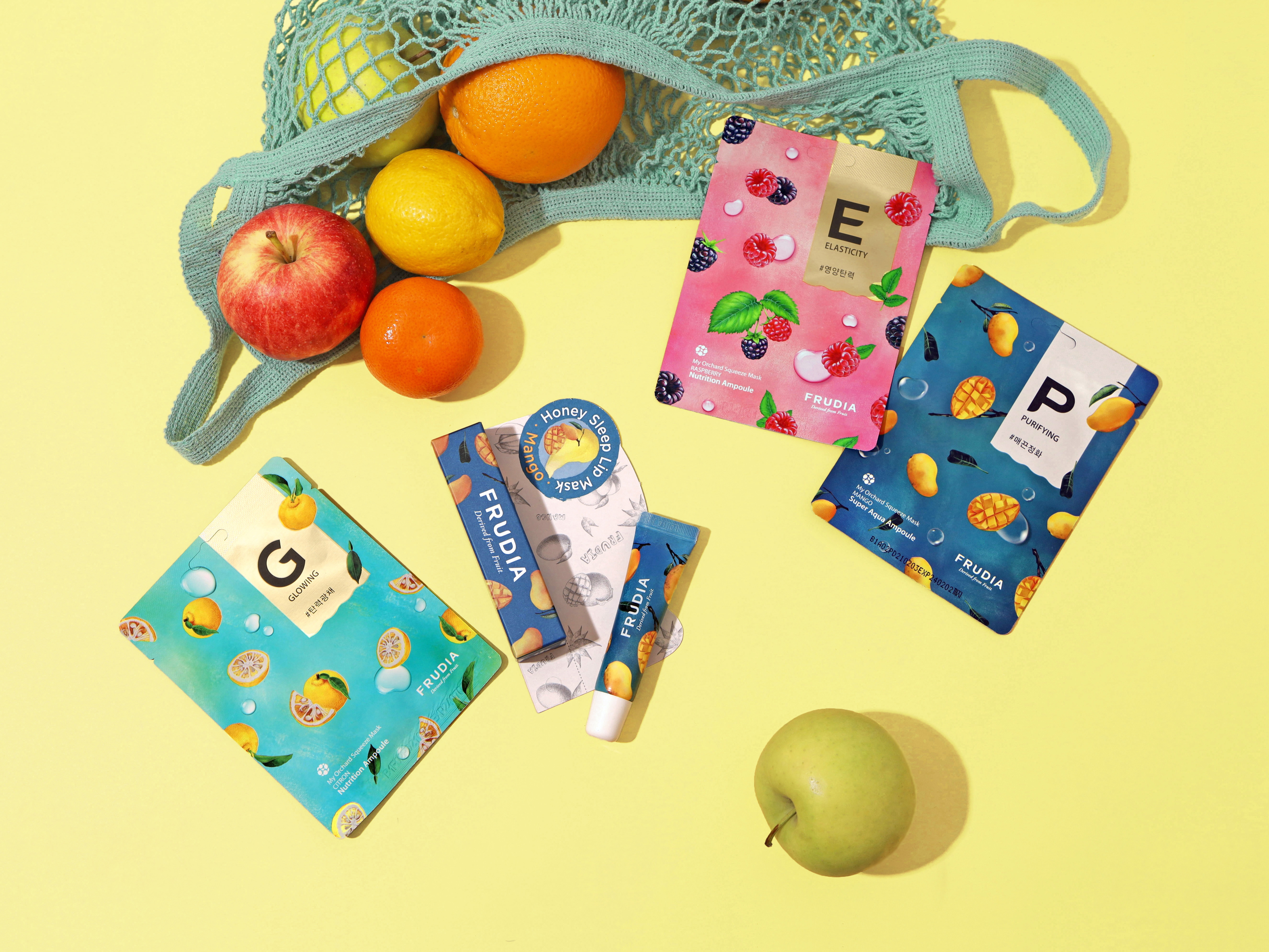 Frudia: тканевые маски для лица и ночная маска для губ с манго и медом