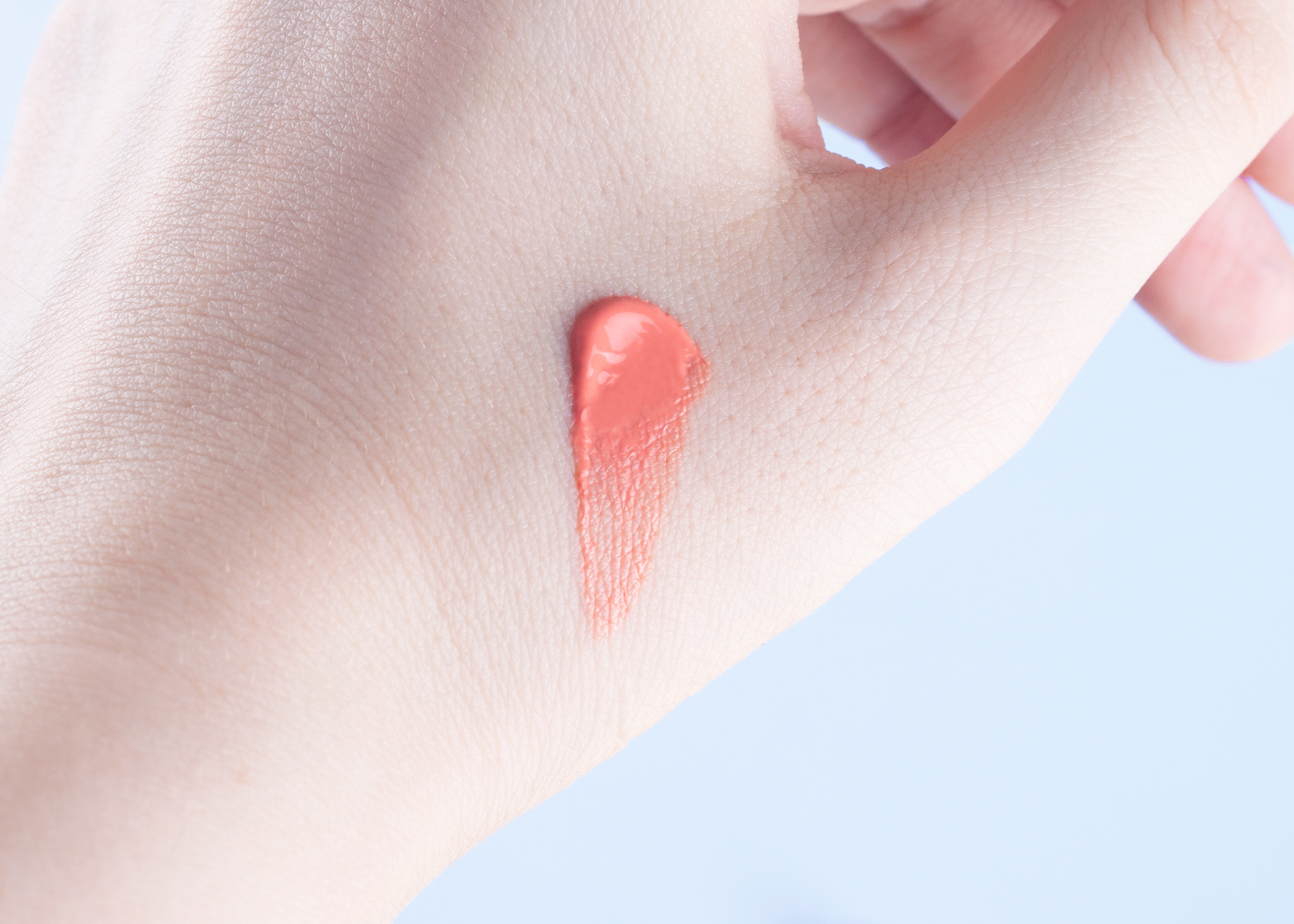 Кремовые румяна MUA Make Up Academy, Blushed, оттенок Misty Rose свотч