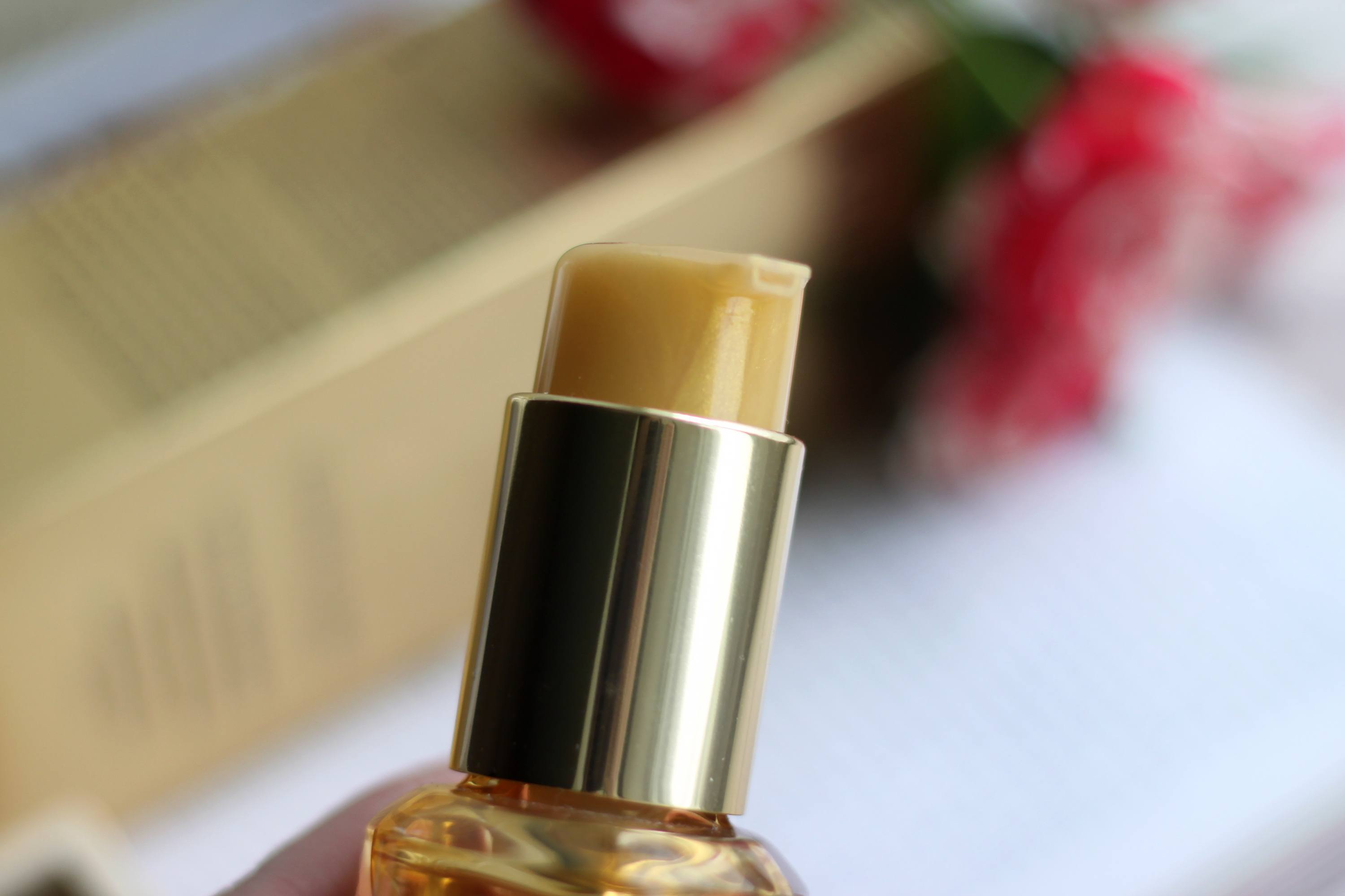 Керастаз ЭЛИКСИР УЛЬТИМ Масло для всех типов волос, 100 мл (Kerastase, Elixir Ultime) дозатор