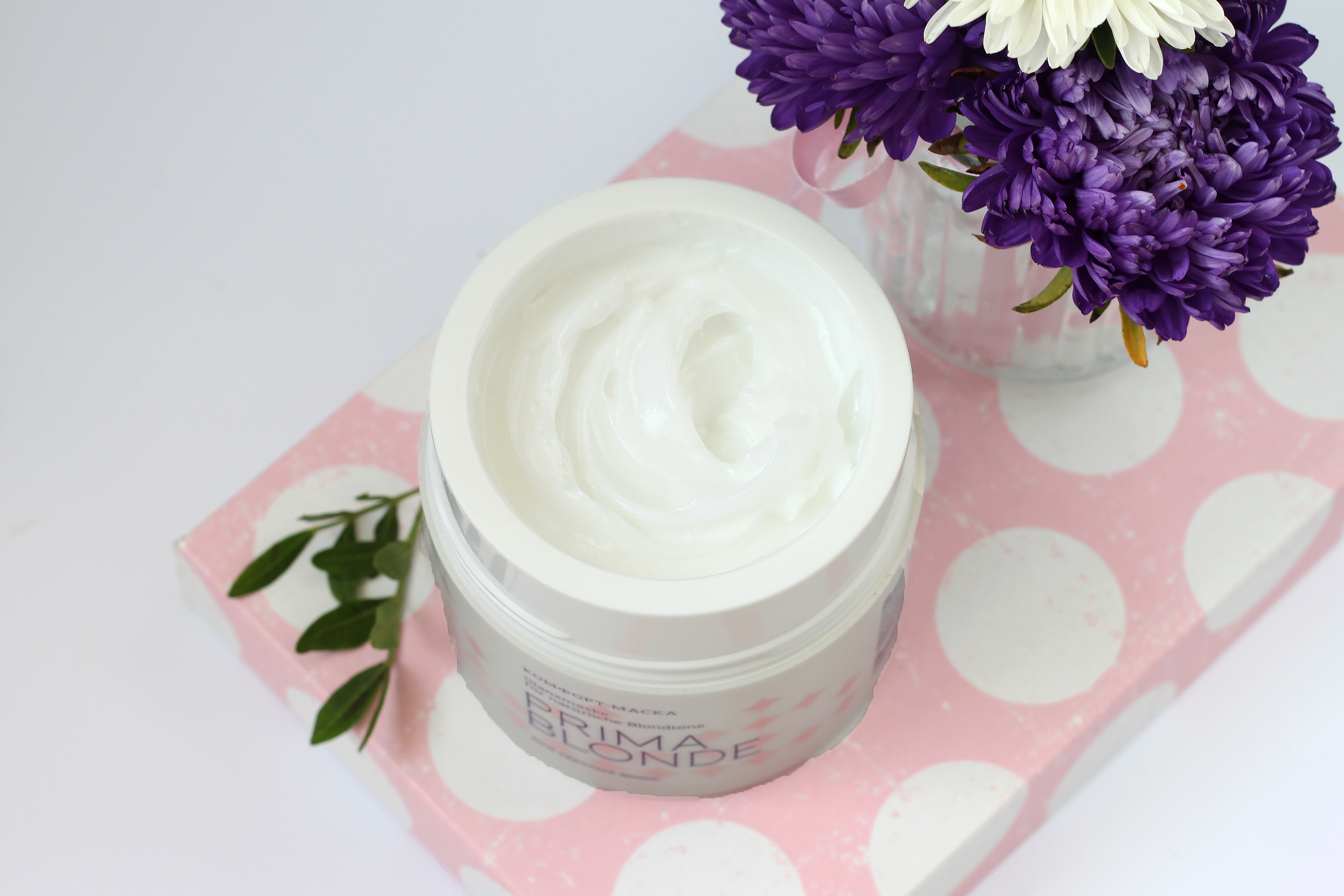 Эстель Комфорт-маска для светлых волос, 300 мл (Estel Professional, Prima blonde) текстура в банке