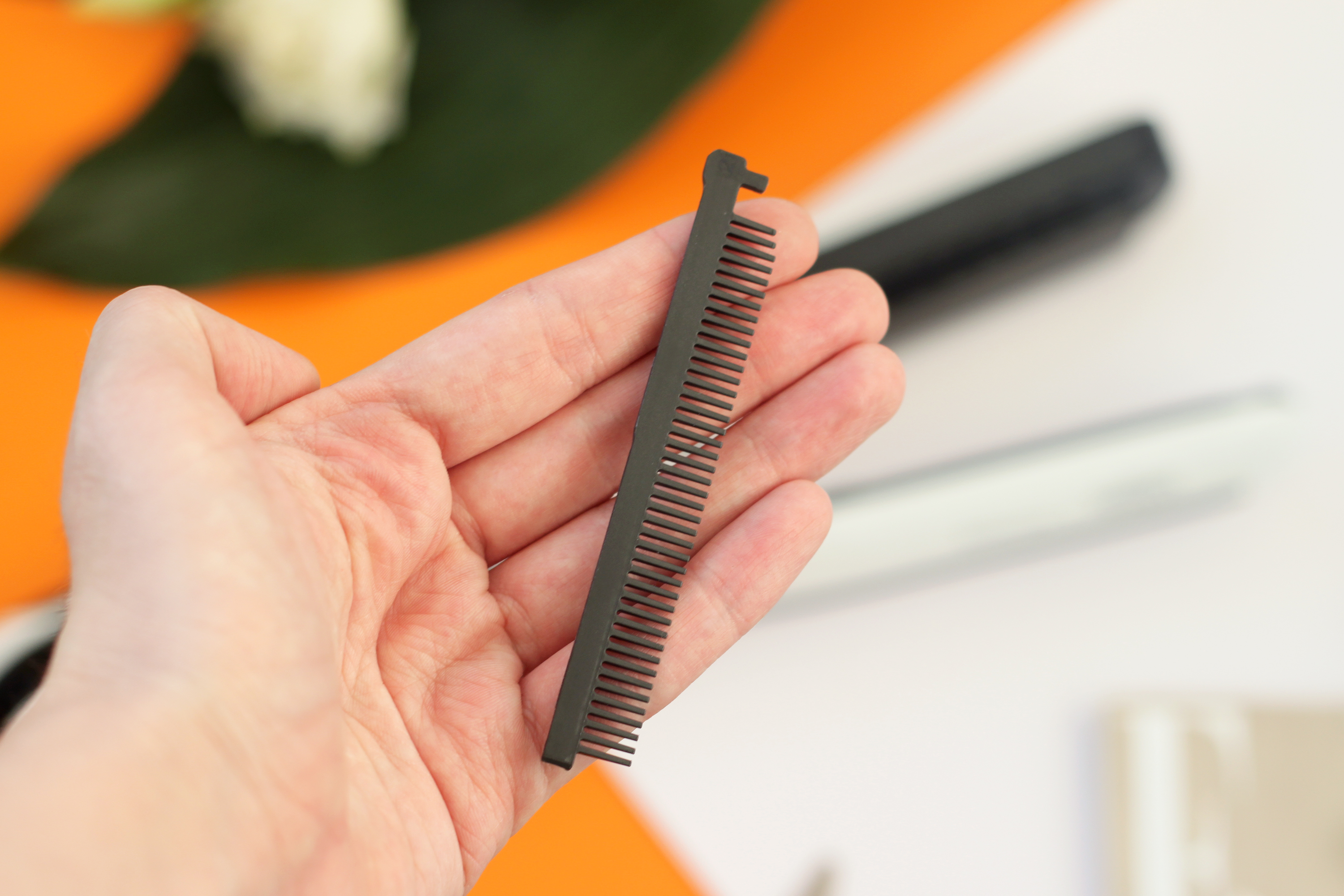 Съемная расческа на Процесс использования Паровом стайлере L'Oreal Professionnel Steampod 3.0