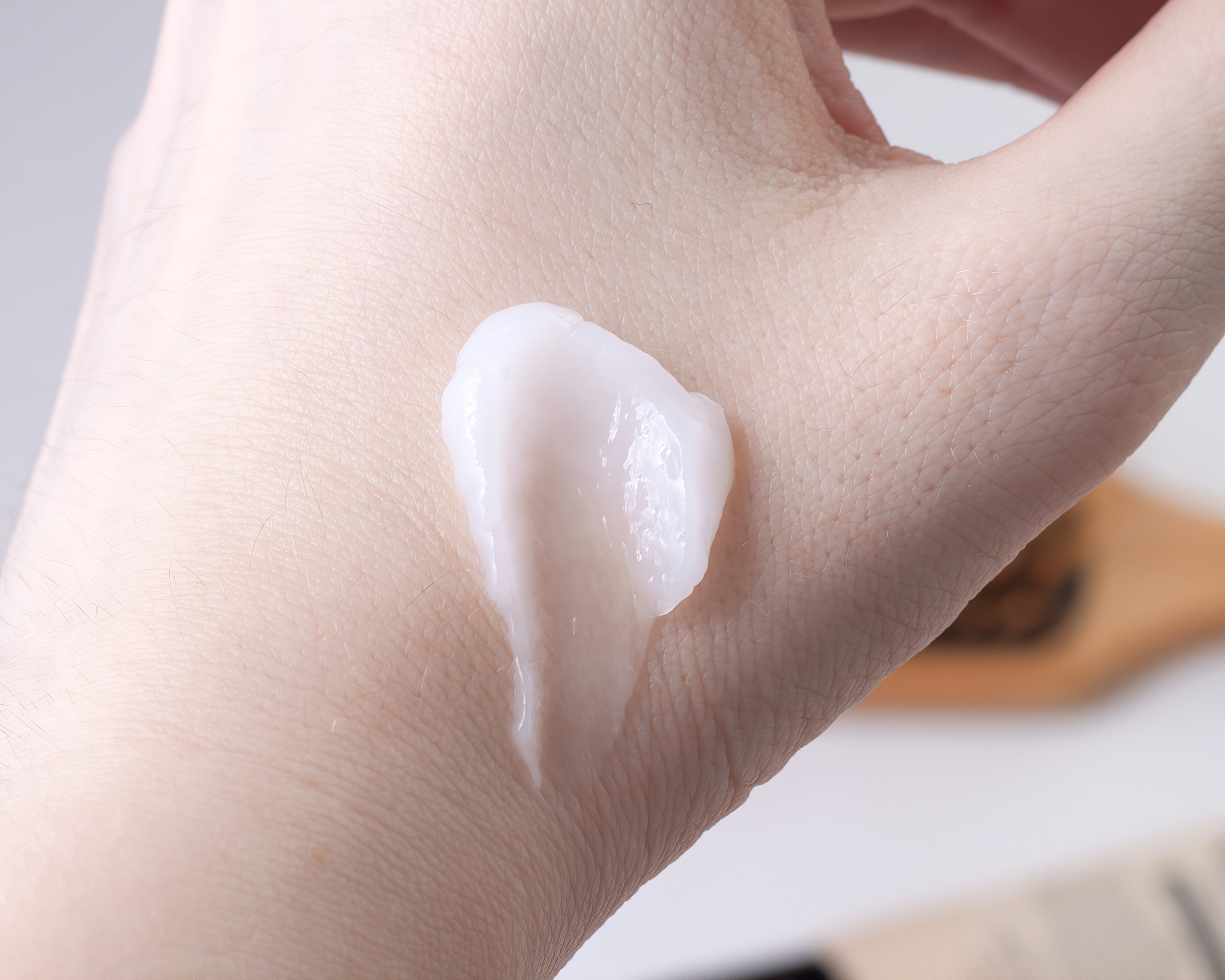 Текстура Кьютэм Интенсивной маски для питания и восстановления волос Magic Korean Clinical Treatment (Qtem, Hair Regeneration)