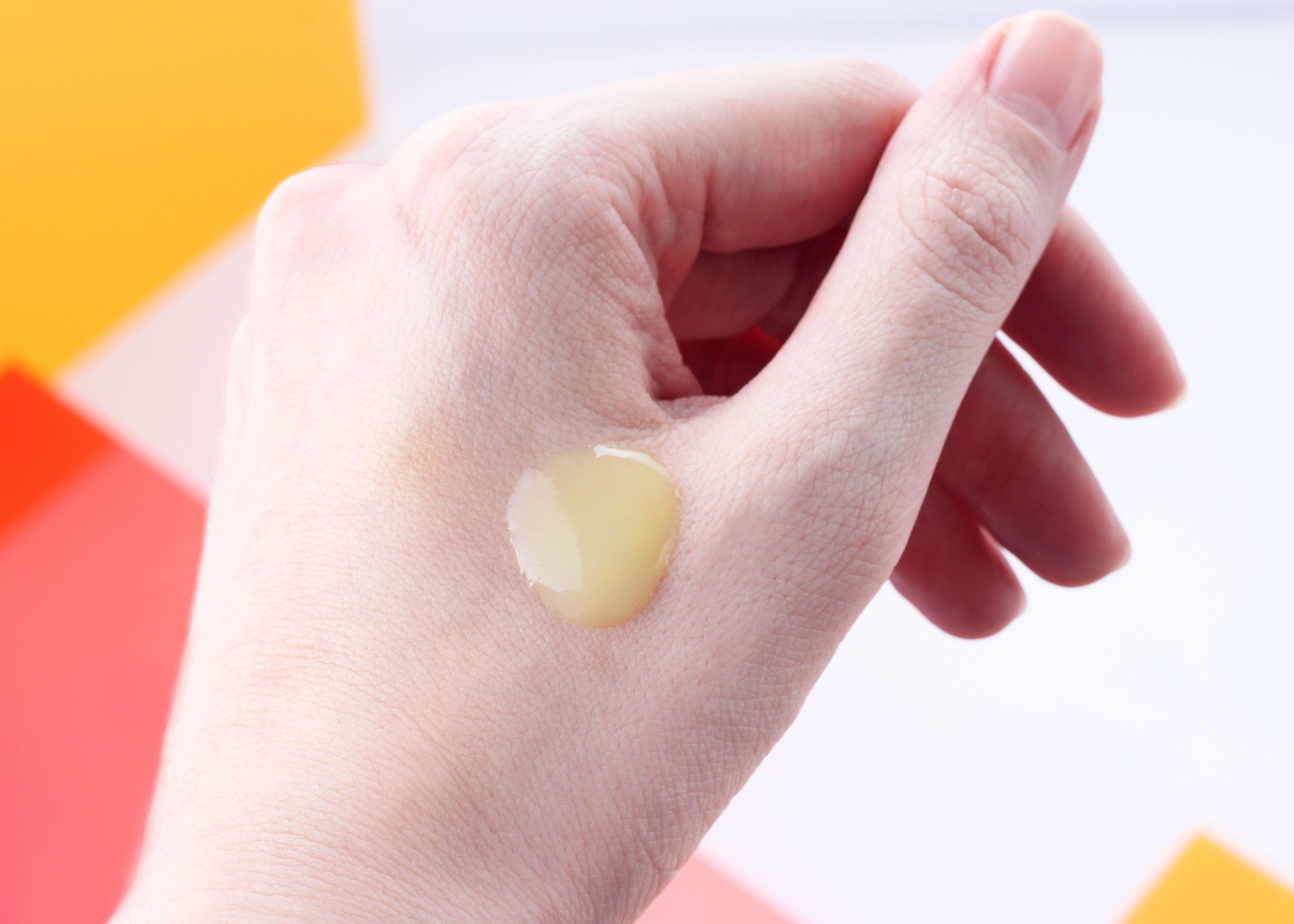 Ля Рош Позе Сыворотка La Roche-Posay, Redermic Retinol B3, текстура