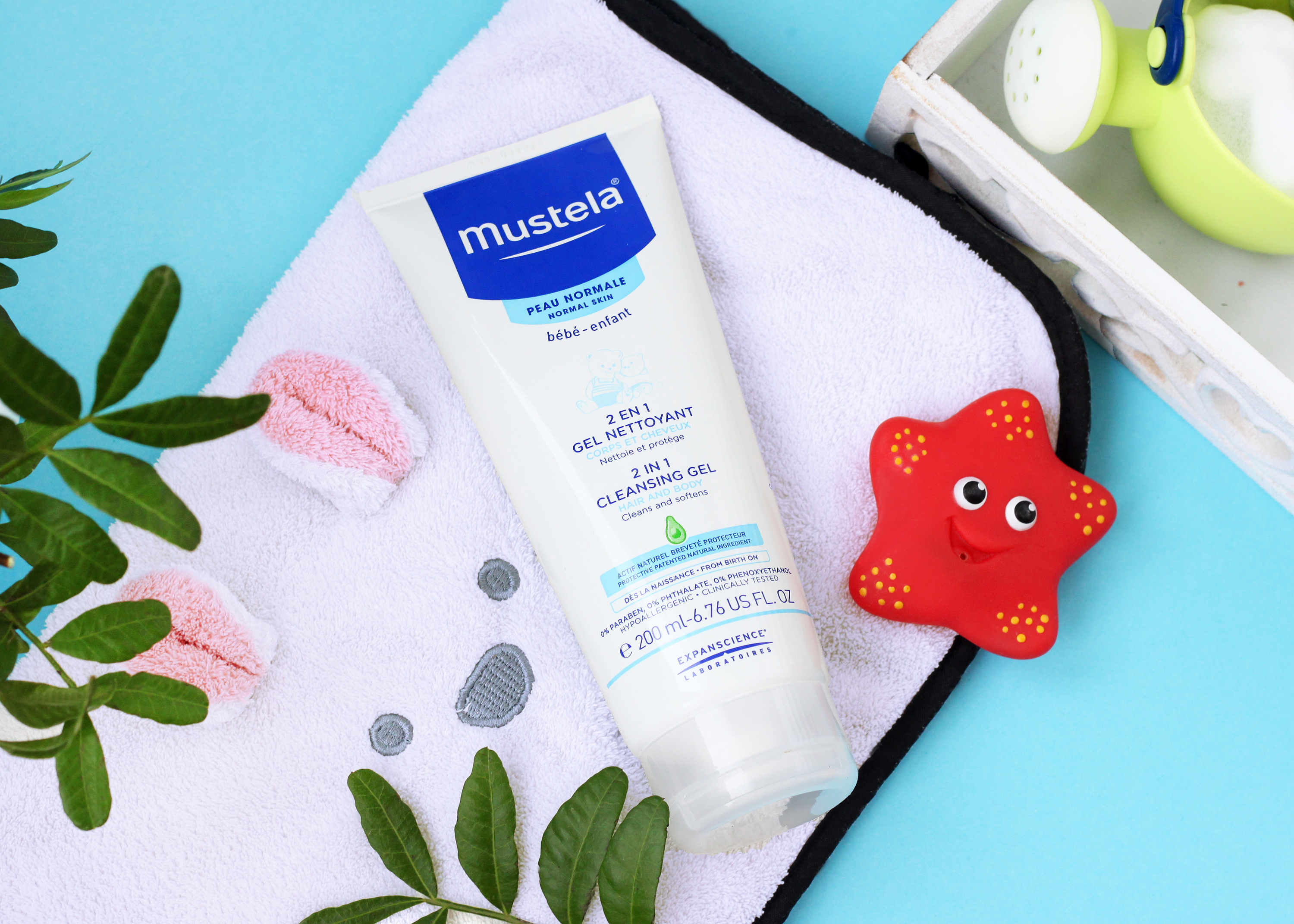 Гель для купания два в одном Mustela Bebe, туба