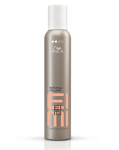 Wella Professionals Пена для укладки легкой фиксации Natural Volume 300 мл (Wella Professionals, Стайлинг Eimi)