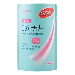 Слабокислотный кондиционер против перхоти и зуда кожи головы Pharmaact Medicated Conditioner сменный блок, 400 мл