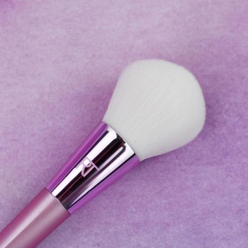 Реал Техникс Кисть для румян Blush Brush, 1 шт (Real Techniques, ), фото-3