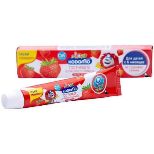 Лион Тайланд Зубная паста для детей с 6 месяцев с ароматом клубники, 40 г (Lion Thailand, Kodomo)